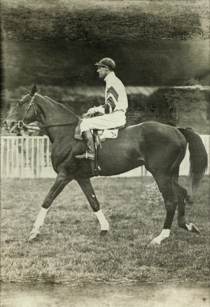 Portrait de G. Bartholomew , jockey  (photo)
