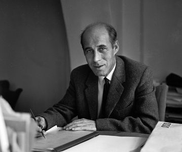 Oslo, 19640428 Storting representative Guttorm Hansen from Namsos ..., 1964 (photo)
