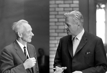 Oslo 19630822: Kings Bay case. The big Kings Bay debate in the big tender. Here are two foreground  …, 1963 (photo)
