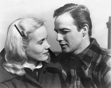 Eva Marie Saint And Marlon Brando