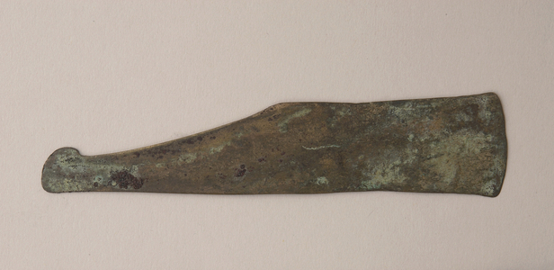Razor. from Abydos, Middle Kingdom (bronze)