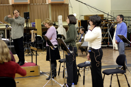 Osvaldo Golijov (blue top)