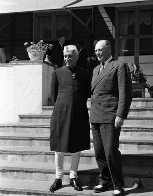 Oslo June 29, 1957. Prime Minister Jawaharlal Nehru from India charms Norwegians …, 1957 (photo)