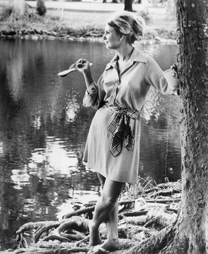 Joanne Woodward, Full-Length Portrait, on-set of the Film, "WUSA", Paramount Pictures, 1970 (b/w photo)