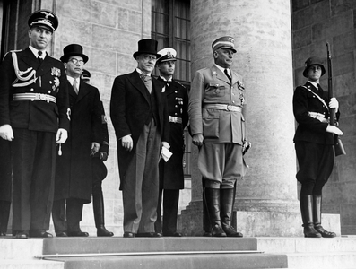 The Yugoslav Foreign Minister Cincar-Markovich visits the Chancellery, 1939 (b/w photo)