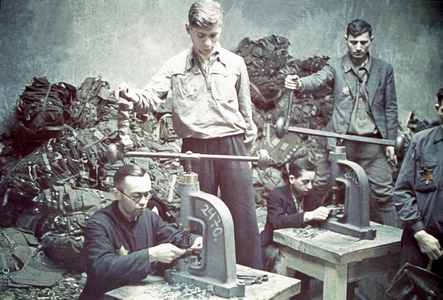 A saddle workshop in the Lodz (Litzmannstadt) ghetto, Lodz, Poland, 1941 (photo)