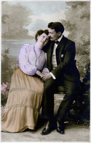 Lifestyle. Couple before the wedding. Kitsch postcard, France, c.1910 (postcard)