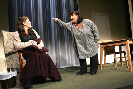 Carmel Morgan 's play (photo)