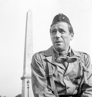 Yves Montand on set of film "Is Paris Burning ?", August 15, 1965 (b/w photo)