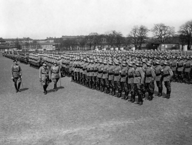 Department of the Berlin Guard Unit in their barrack yard in Berlin, 1933 (b/w photo)