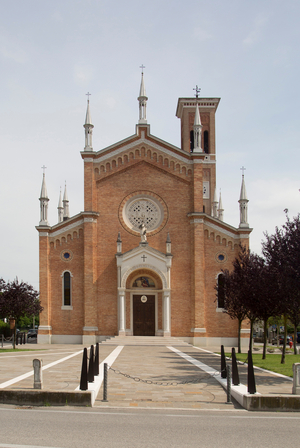 S. Lorenzo church, Arcade, Veneto, Italy (photo)