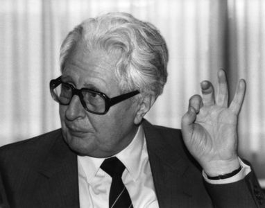 Hans-Jochen Vogel, 1991 (photo)