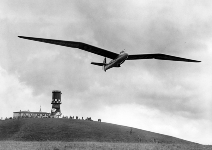 III Reich -, 19th Rhön Gliding Competition, 1938 (photo)