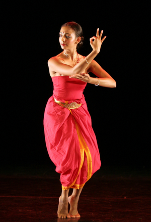 Seeta Patel in 'Dark Eyes' (photo)