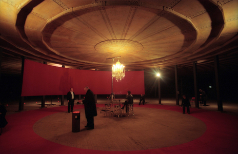 Theatre play - A few people - in Gasometer Oberhausen..., 2000 (photo)