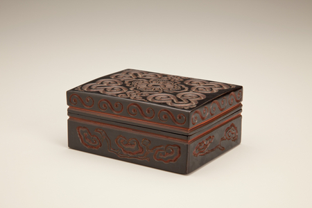 Box and cover (lacquer)