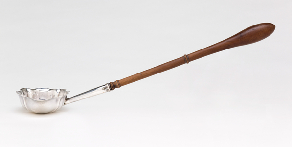 Punch ladle by William Grundy, 1761 (silver)