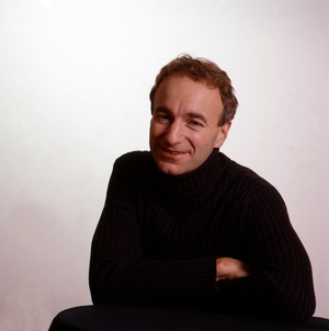 Dietrich Henschel - portrait of German bass - baritone, Paris, 2004.