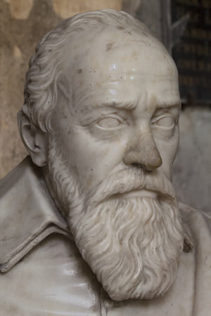 Cathedral (Cathédrale Saint-Lazare). Interior. The chapel (Chapelle Saint-Léger). Funeral statues of Pierre Jeannin (+1623) and Anne Guéniot, his wife. Detail. Head of the man.
