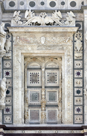 Double arched window, first on the left, detail of the exterior of Certosa di Pavia, Province of Pavia, Lombardy, Italy (photo)