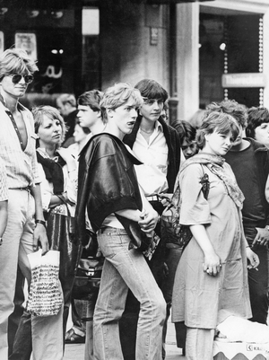 Group of teenagers, 1980-85 (b/w photo)