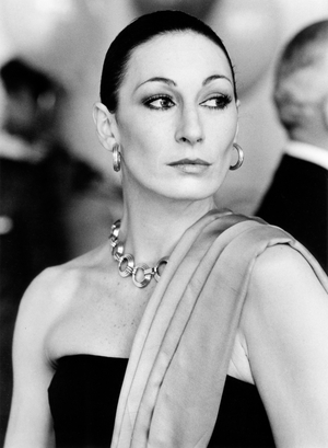 Prizzi's Honor by John Huston, 1985
