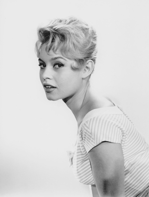 La mariée est trop belle aka The Bride is too beautiful directed by Pierre Gaspard-Huit, 1956