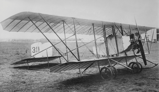 British Cauldron G-2 Biplane, Aldershot, England, UK, Bain News Service, 1915 (b/w photo)