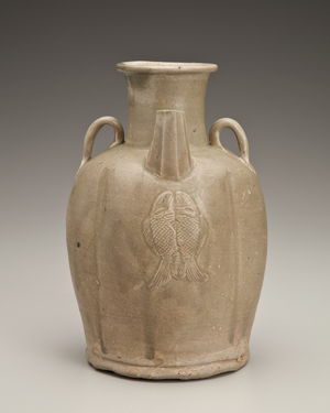 Melon-shaped ewer with fish applique (stoneware (changsha ware))