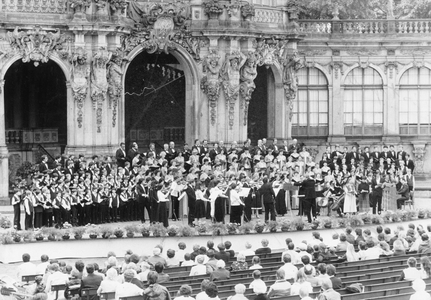 Dresden, historical, Culture, Music, Events Music Festival 1982 Caption …, 1982 (photo)