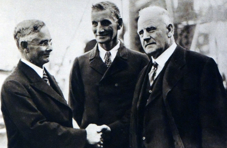 Commonwealth Prime Ministers gather in London for the coronation of King George VI