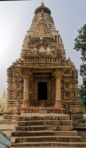 Parshvanatha Temple, 950–970 (photo)