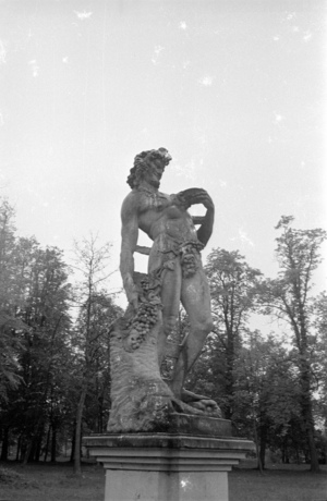 Sculpture in the garden of the Schwerin Palace, 1963 (b/w photo)