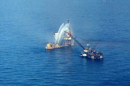 The North Sea 19770426. blowout on the Bravo platform on the Ekofisk field …, 1977 (photo)