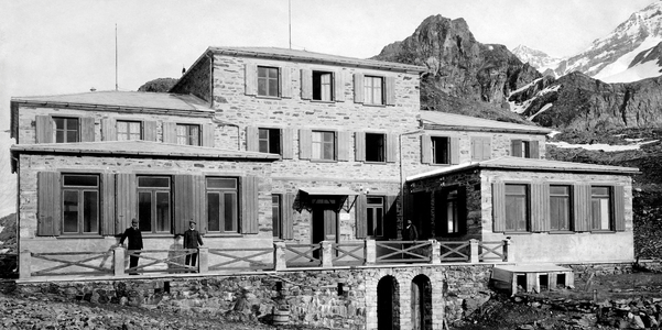 Italy, Piemonte, Monterosa, Scientific Institute A. Mosso, 1900-1910 (b/w photo)