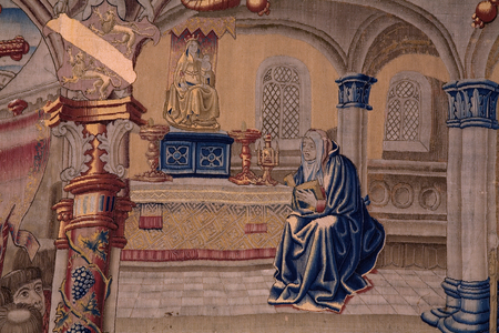 Flemish tapestry. Series The Legend of the Madonna of the Sablon (De legende van Onze-Lieve-Vrouw van de Zavel). The Arrival of the statue of the Madonna (De Aankomst van het beeld van onze-Lieve-Vrouw). Manufacture of Brussels. Cartoonist Barend van Orley. 1516-1518. Detail.
