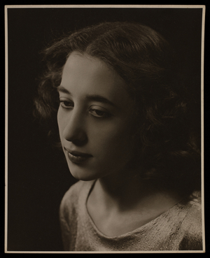 Portrait of Maria Novosielska Gonzalez (photo)