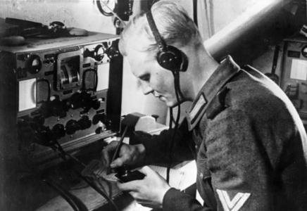 II. WK, Navy Coast Artillery 1944 (photo)