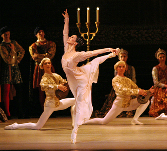 Mariinsky Ballet in Lavrovsky's 'Romeo & Julyiet' (photo)