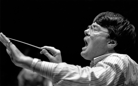 Jeffrey Tate in 1986