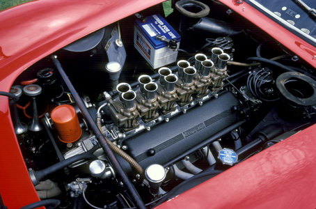A Ferrari 250GTO 4115GT Motor. , 1962 (photo)