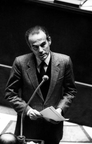 Robert Badinter's speech, Paris, 1986 (photo)