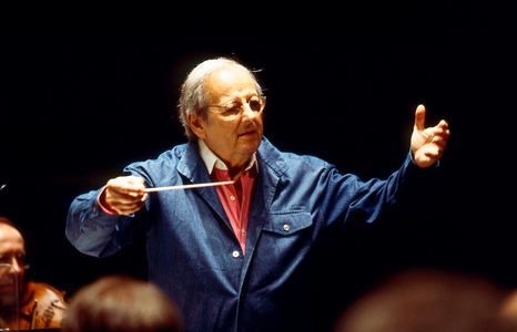 Andre Previn at the Théâtre des Champs-Élysées, Paris, 2000 (photo)