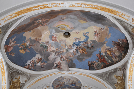 Heiliges-Kreuz-Kirche Schönberg im Stubaital, Austria (photo)