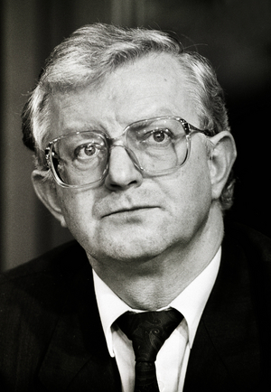 Germany, Bonn, 23 11 1989 Archiv Nr 10 73 31 Photo Rudolf Seiters …, 1989 (photo)