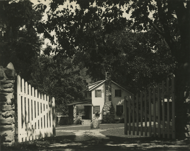 Unidentified gate and house exterior, New York, USA, c.1920-38 (gelatin silver photo)