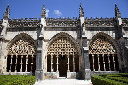Cloister of King Joao I, Monastery of Batalha, Portugal (photo) 
