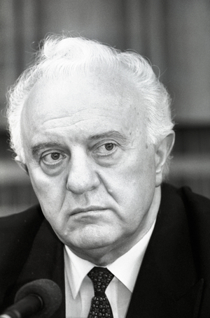 President Eduard Shevardnadze (Georgia) in Bonn..., 1993 (photo)