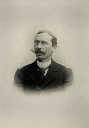 Portrait de l ecrivain francais Eugene Bertol , Graivil  (photo)