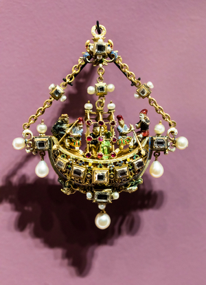 Gondola pendant, 1860 (enamelled gold, diamonds, rubies, pearls)